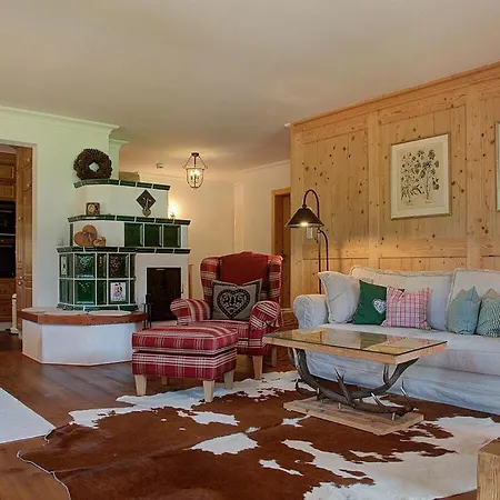 Castle View Modern Retreat 3* Kreuth